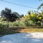 Villa Theodore