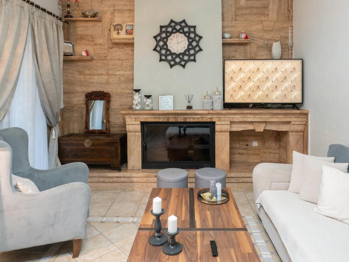 Theodore Holiday home *